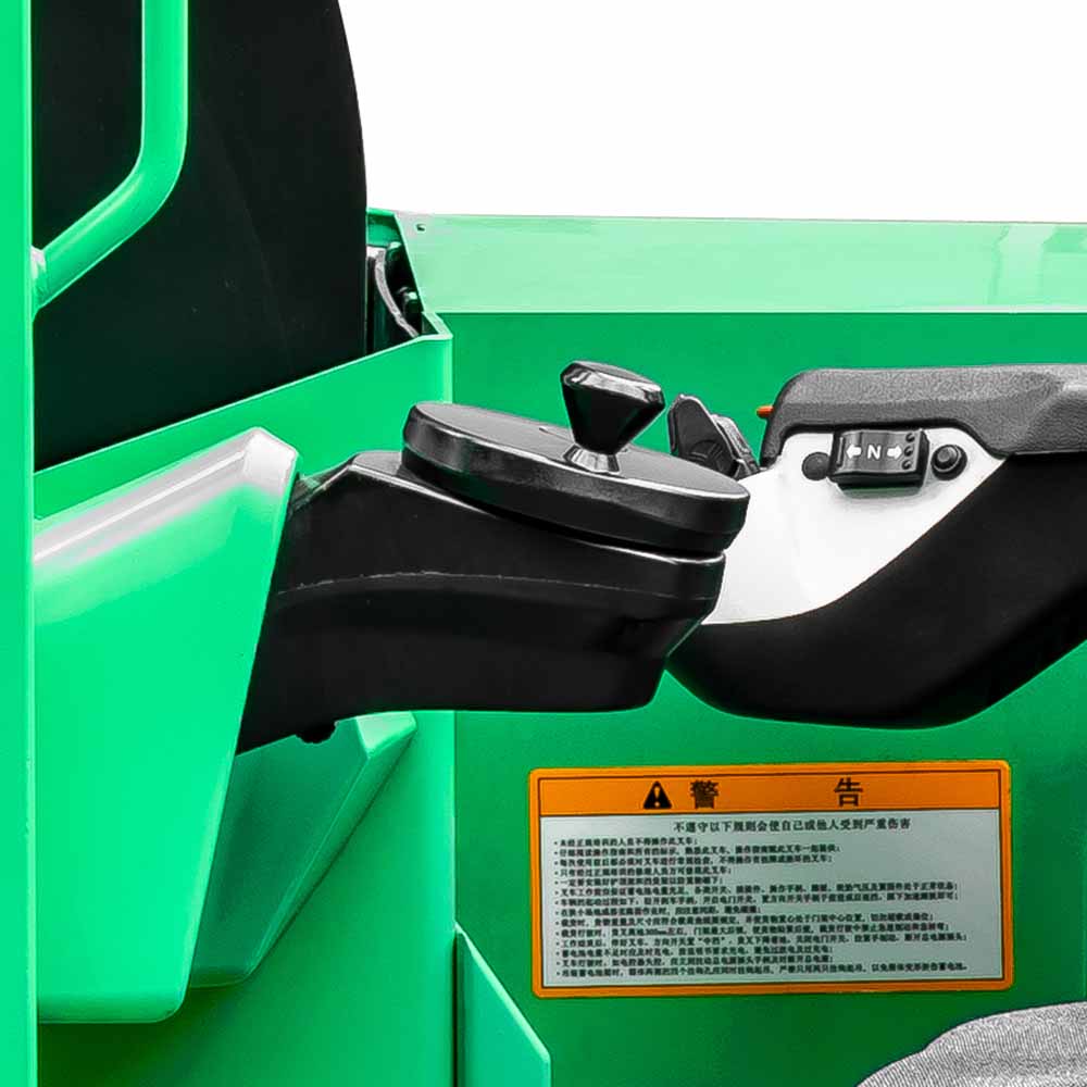 The fully adjustable joystick can be positioned to suit individual operator preferences, improving comfort, control, and productivity throughout the working day.